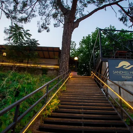 The Sandhill Restaurant 凯梅尔