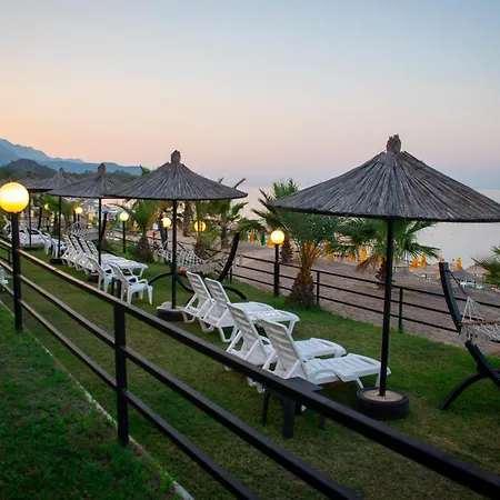 Apartment The Sandhill Restaurant Kemer